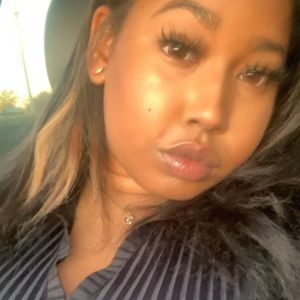 Meet your Posher, Carter